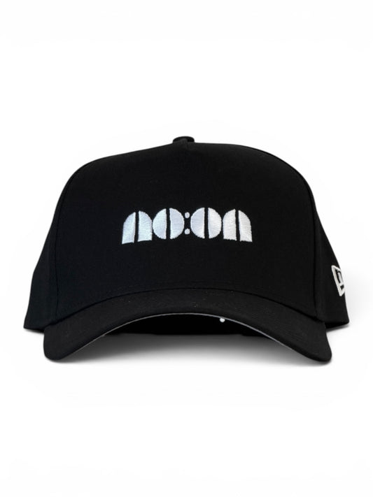 "Arch" x New Era 9FORTY A-Frame Snapback - Black / White